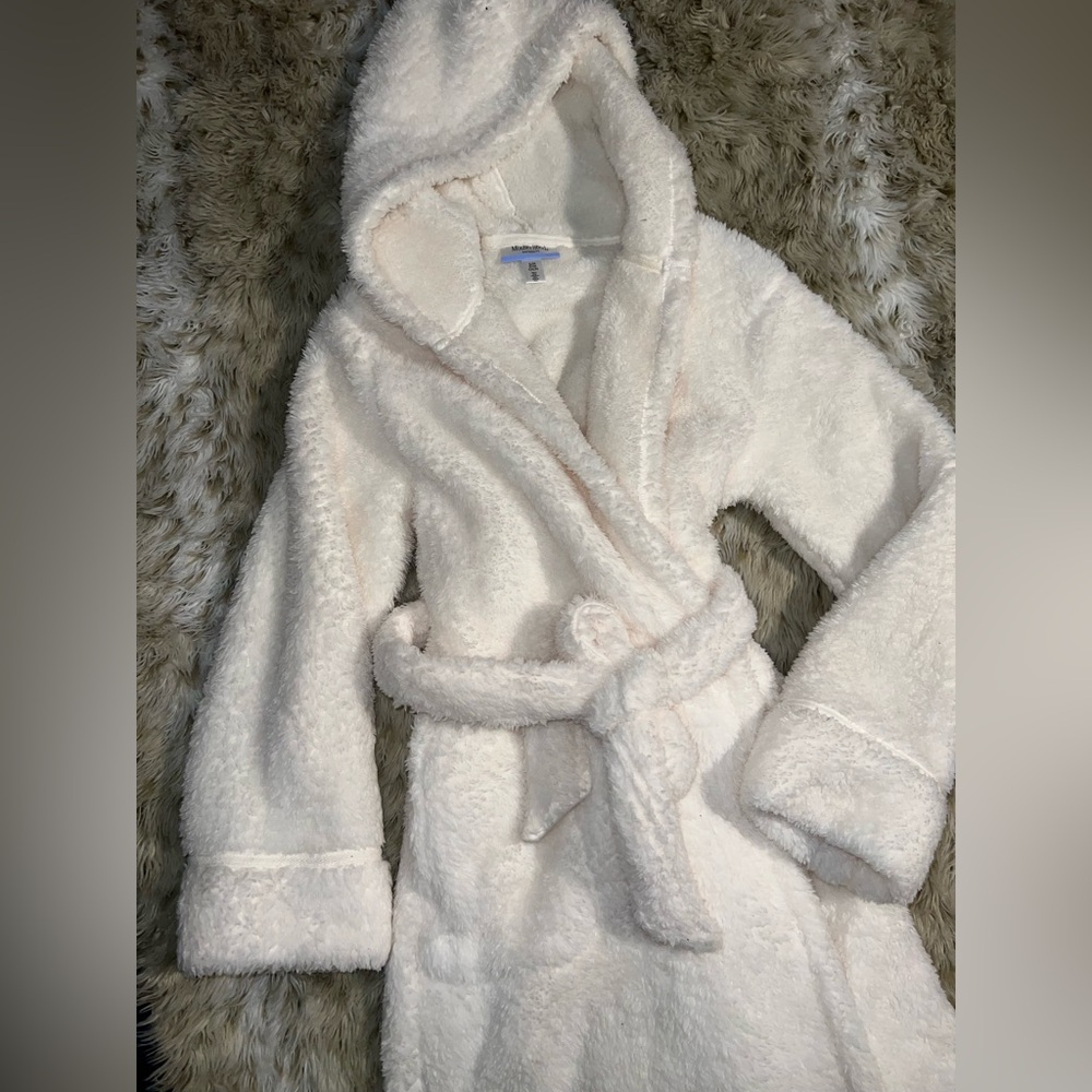 Maternity robe